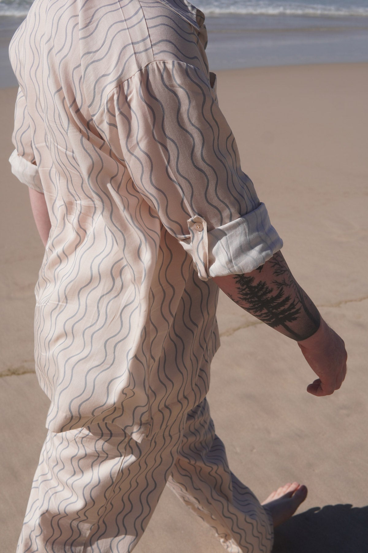 Shoreline Shirt ~ Ocean Lines