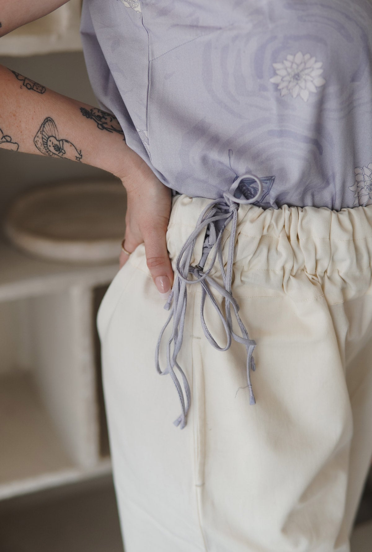 Drift Tie Pant ~ Grounding white